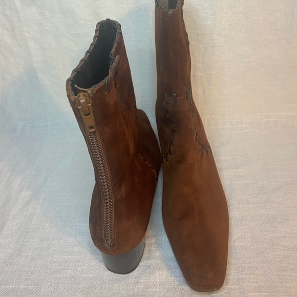 Vaneli Brown Suede Ankle Boot with Leather Cord Trim Zip Heel 11 N - Picture 4 of 8